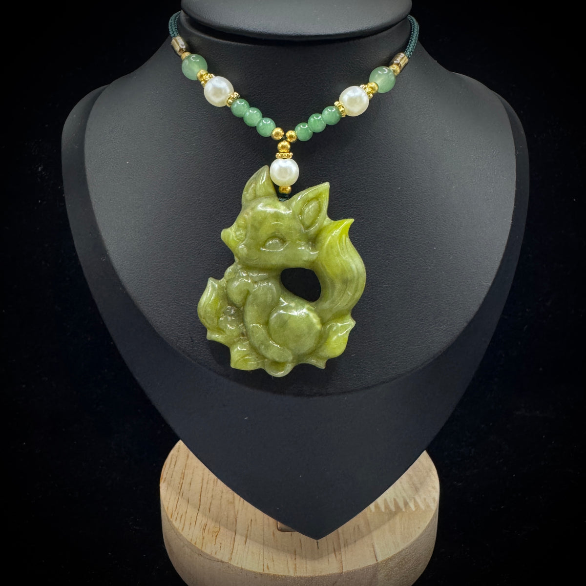 Natural Stone Fox Necklace - Fertility Charisma Shape-shifting Energy Amulet