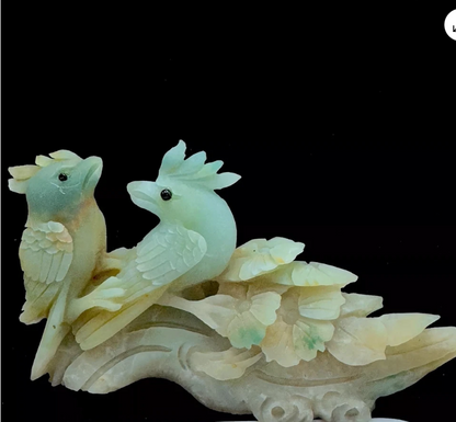 Natural quartz crystal mineral hand-carved bird gift Reiki collection restoration