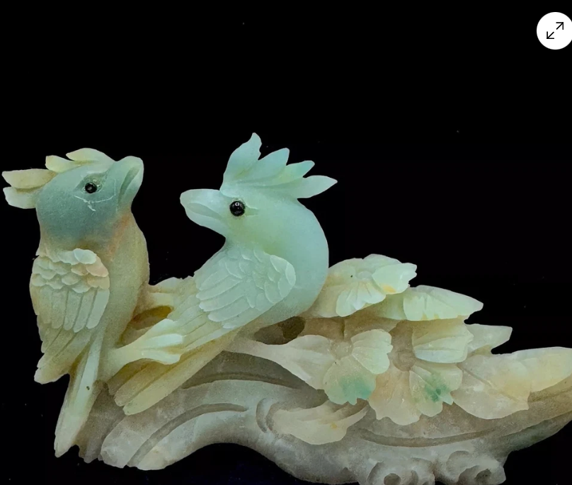 Natural quartz crystal mineral hand-carved bird gift Reiki collection restoration