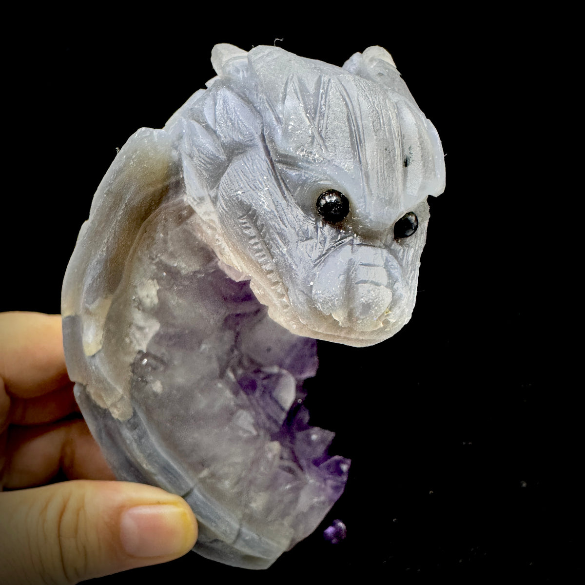  The sculpture beautifully packaged, presented as a special gift for a spiritual friend.
9. Dragon Guardian for Balanced Energy Home Decor	9. The dragon in 