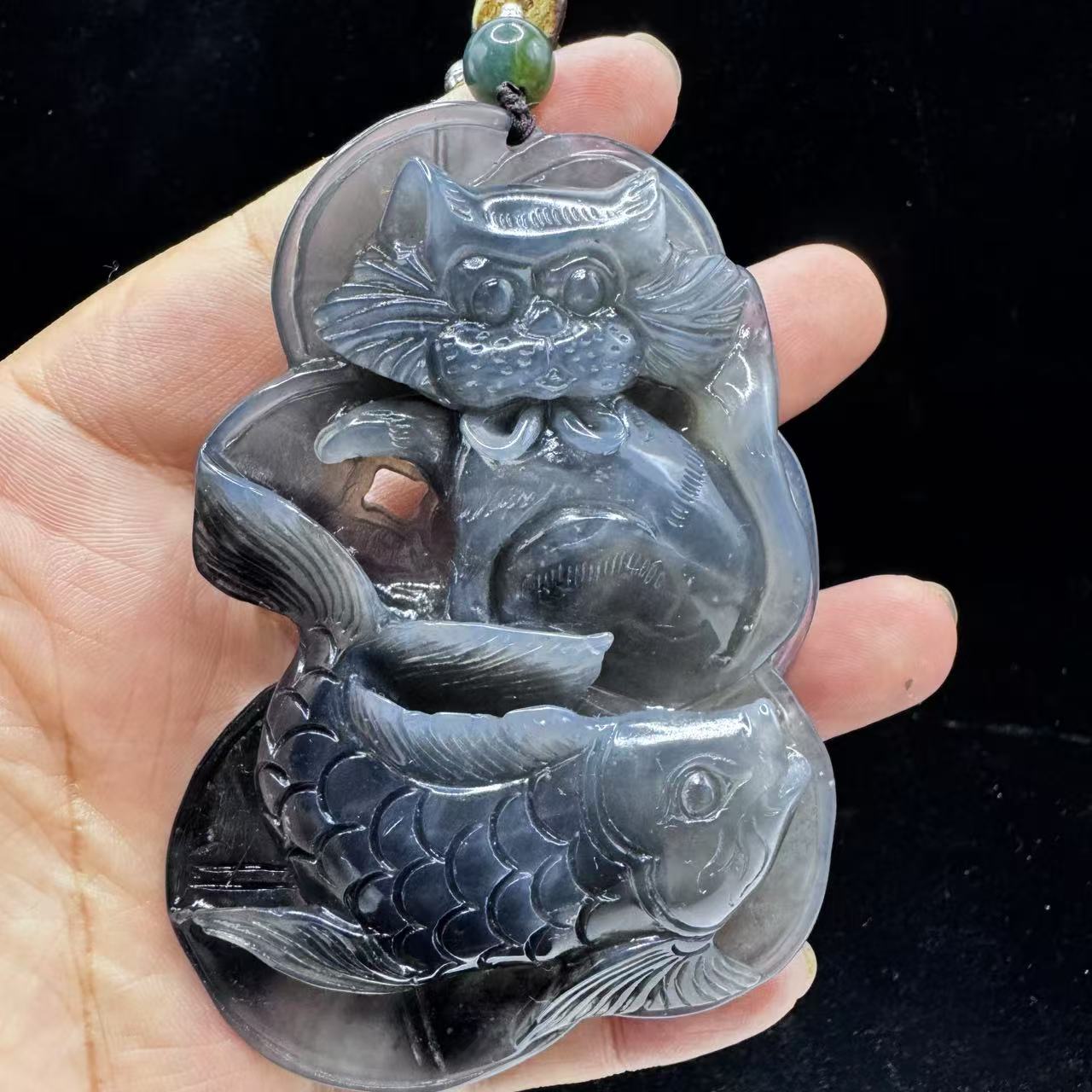 Moon-Charging-Ritual-Green-Phantom-Quartz-Cat