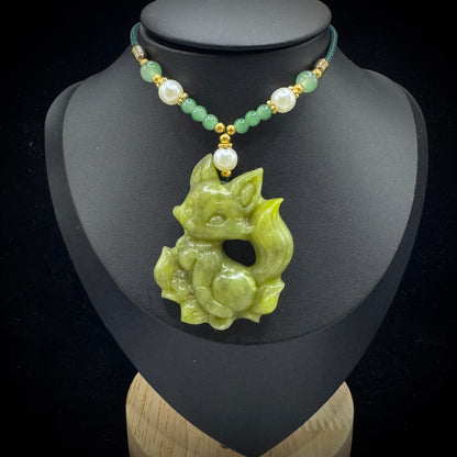 Natural Stone Fox Necklace - Fertility Charisma Shape-shifting Energy Amulet