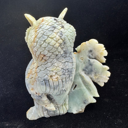 Eco-friendly box containing the Amazonite owl, perfect for gifting with spiritual themes.