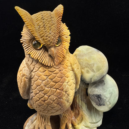 The owl as a spirit animal guardian, offering wisdom and a sense of psychic protection.
