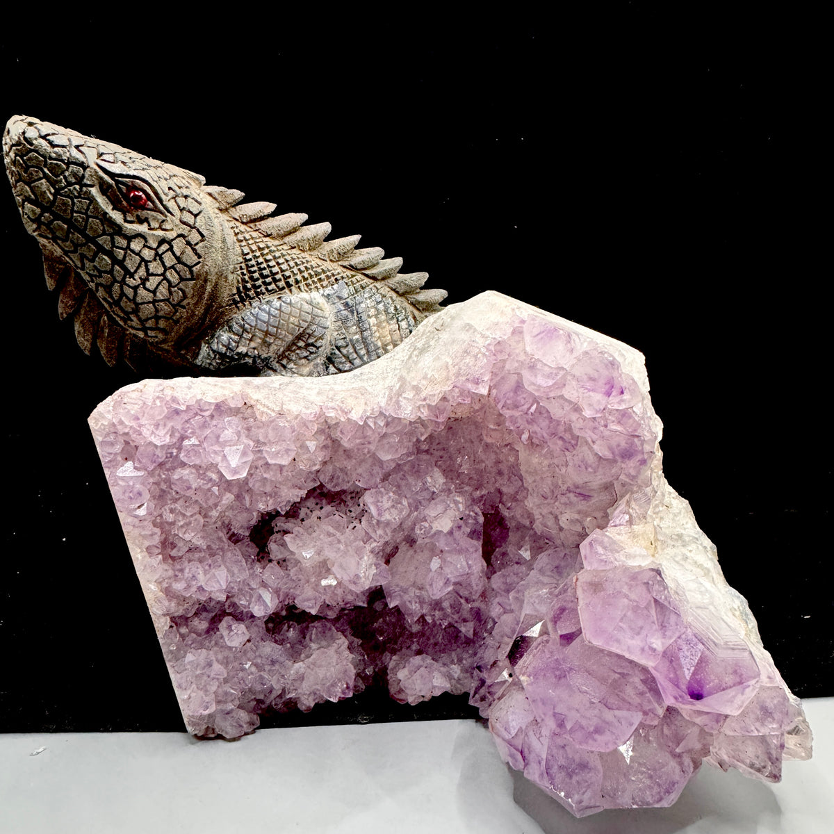  The sculpture displayed against a clean background, highlighting its role as a spirit animal totem.