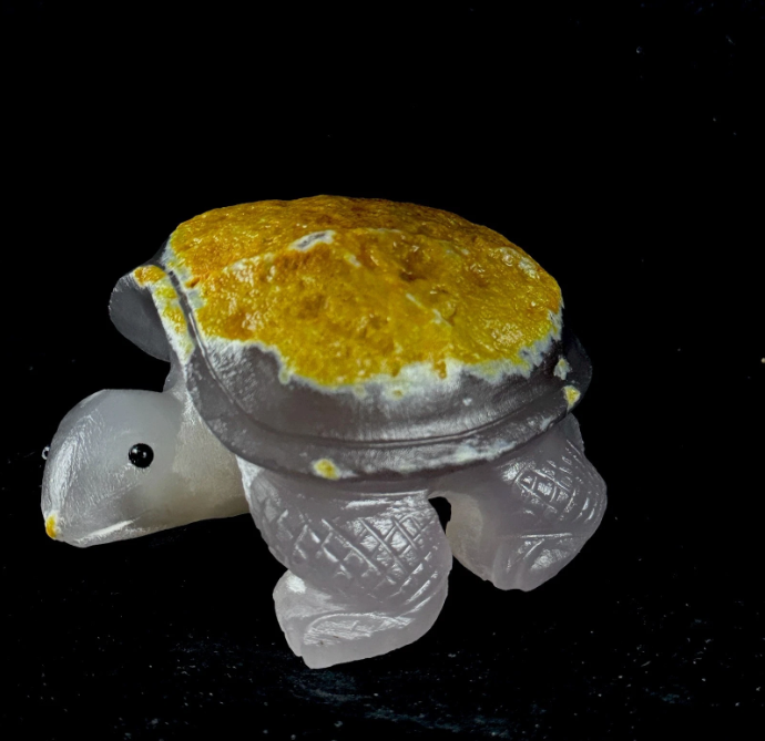 Scandinavian Style Agate Turtle – Organic Desk Sculpture for Minimalist Homes"
